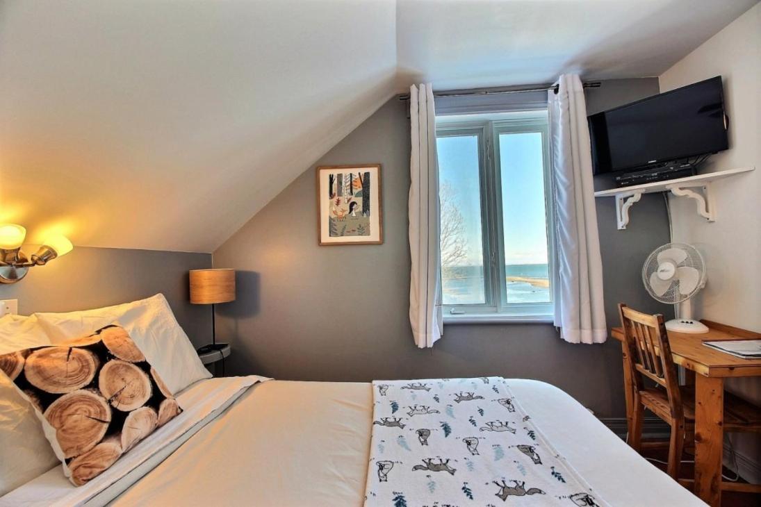 Les Pinsons Des Rives Bed and Breakfast La Malbaie Buitenkant foto