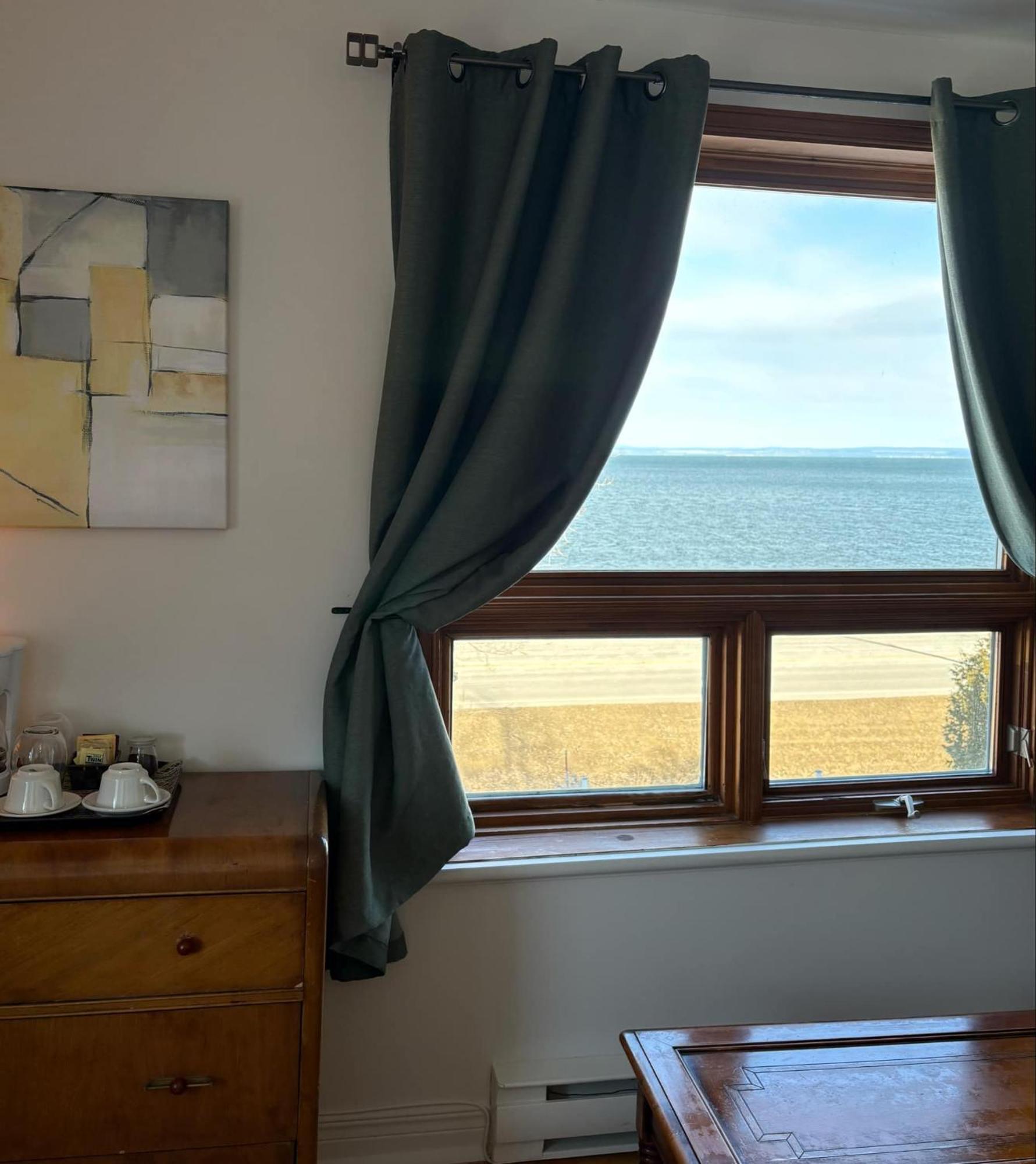 Les Pinsons Des Rives Bed and Breakfast La Malbaie Buitenkant foto