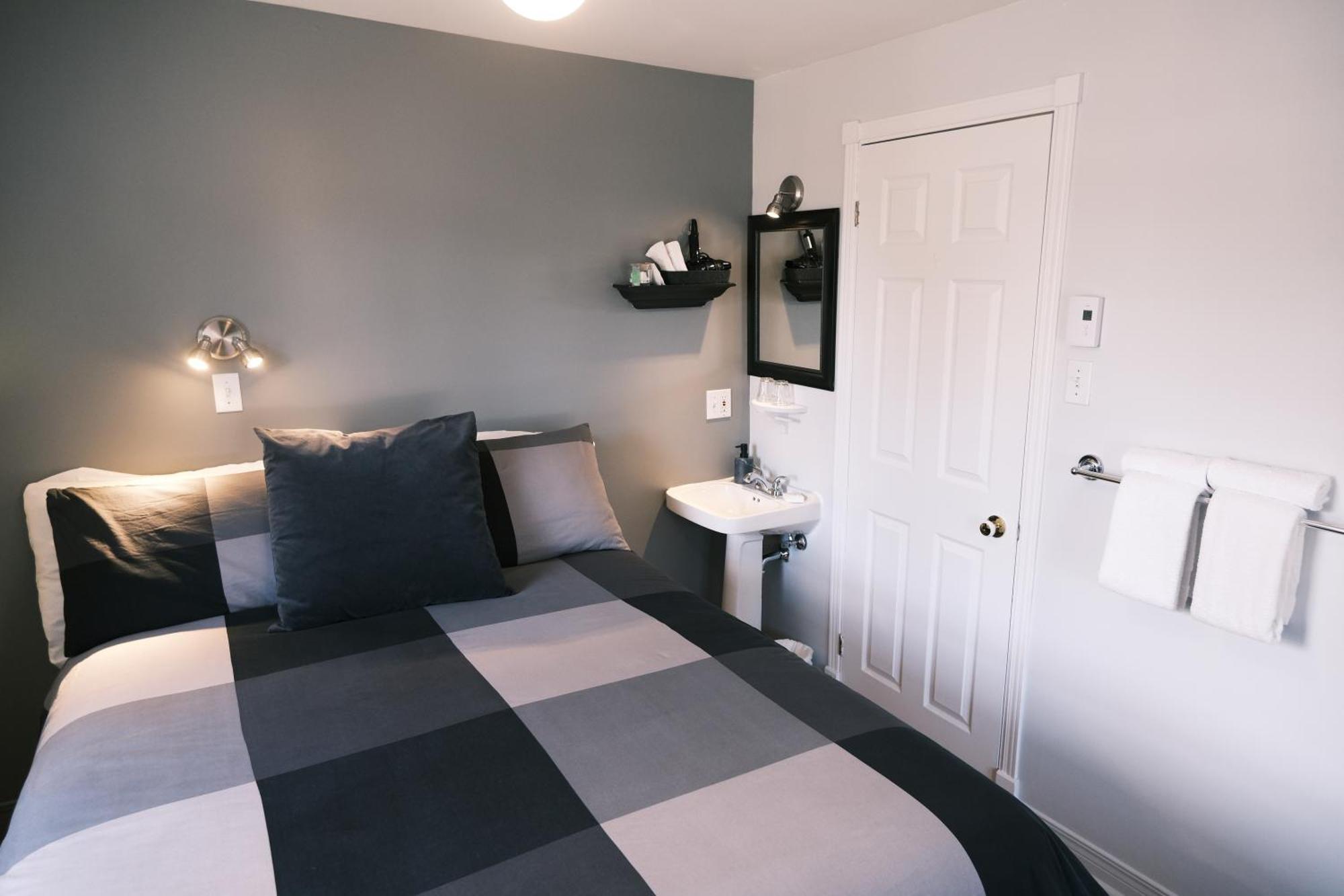 Les Pinsons Des Rives Bed and Breakfast La Malbaie Kamer foto