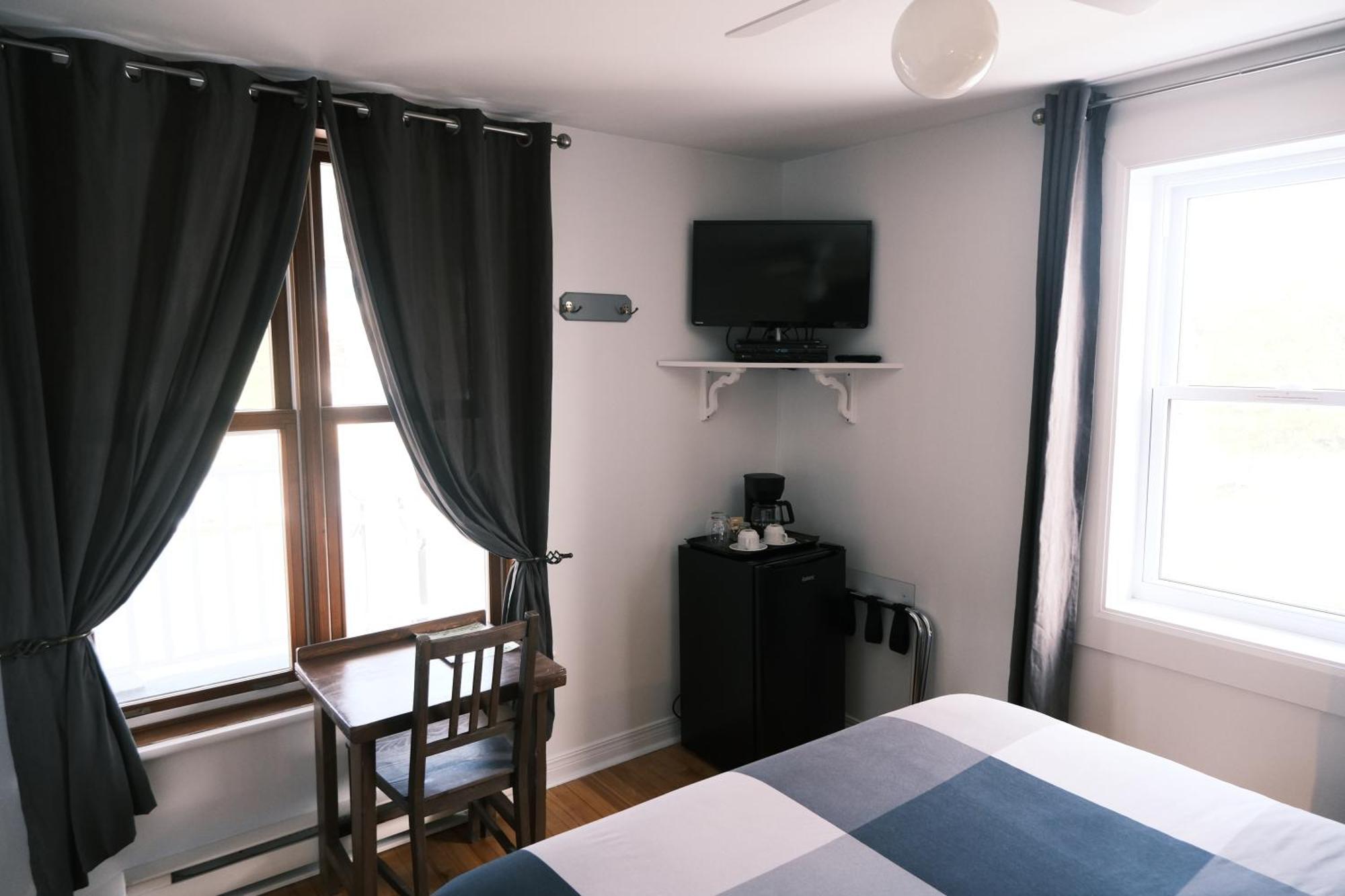Les Pinsons Des Rives Bed and Breakfast La Malbaie Kamer foto
